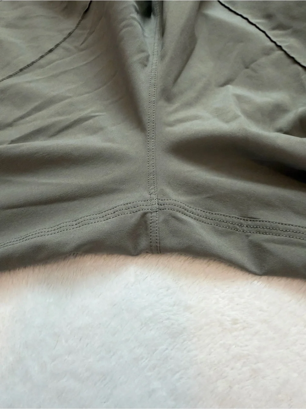 Lululemon Wanderer Jogger Grey Sage Swift Ultra Light Pants